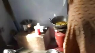 Bootylicious श्यामला tranny Alessandra ला blowjob नंतर सह खायला द्यावे लागेल